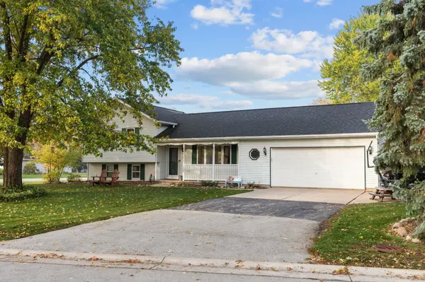 1340 HAROLD DR, Menasha, WI 54952