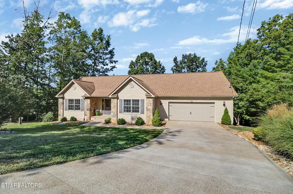 16 Needham Terrace, Crossville, TN 38558