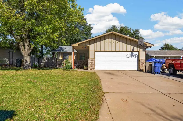 2018 E Fairchild St, Park City, KS 67219
