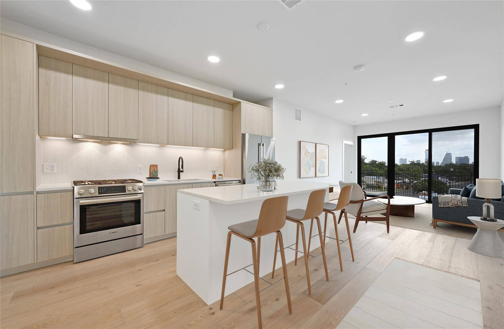 2209 S 1st ST #309, Austin, TX 78704