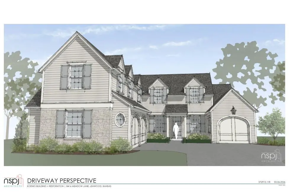 8416 Meadow LN, Leawood, KS 66206