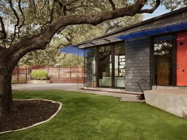 504 E Annie ST, Austin, TX 78704