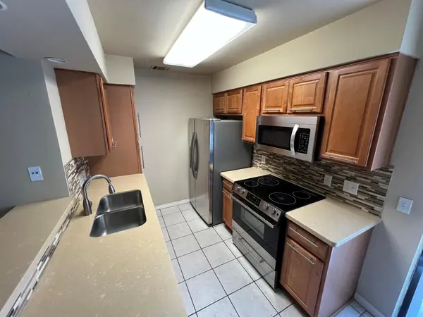 106 E 30th ST #304, Austin, TX 78705