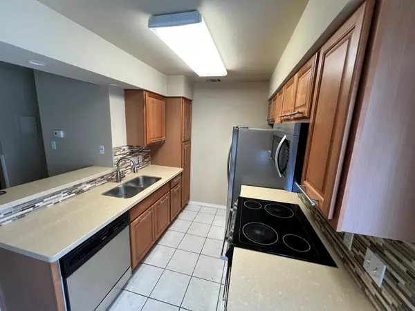 106 E 30th ST #304, Austin, TX 78705