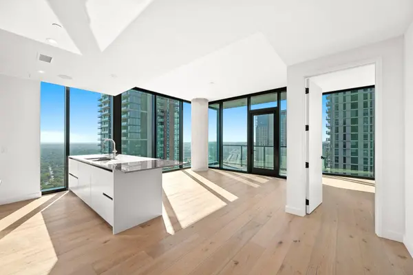610 Davis ST #3002, Austin, TX 78701
