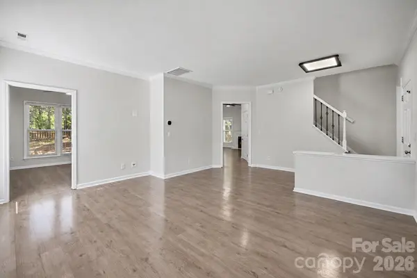 9732 Whitewood TRL, Charlotte, NC 28269
