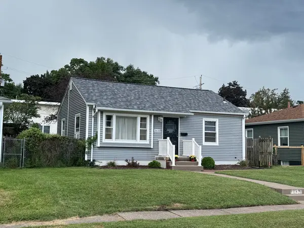 2652 Whitewood AVE, Davenport, IA 52802