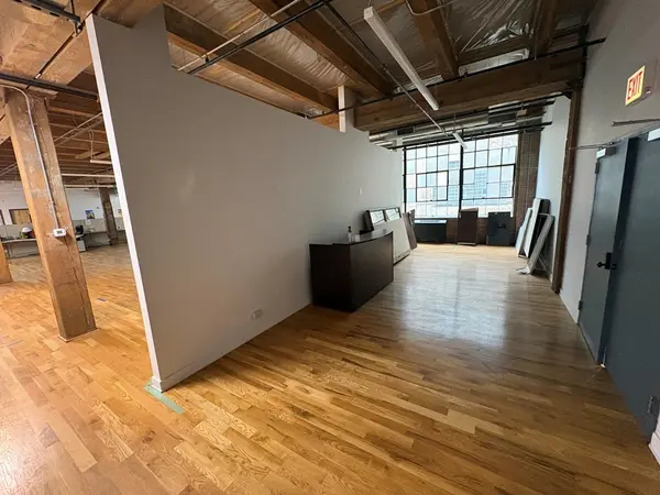 4348 W Lake ST, Chicago, IL 60624