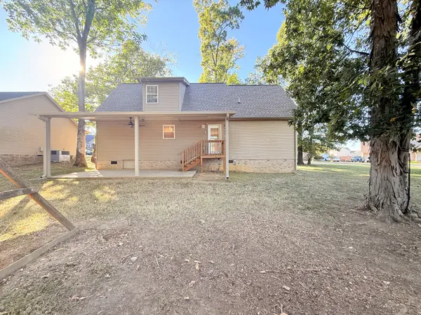 1315 Northlynn Dr, Lebanon, TN 37087