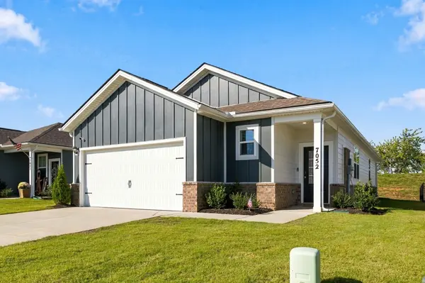 7052 Lang Ave, White House, TN 37188