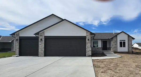 1833 S Herrington St, Wichita, KS 67207