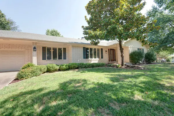 3451 E Carol DR, Springfield, MO 65809