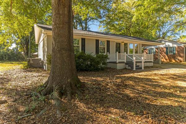 2005 W Buford ST, Gaffney, SC 29341