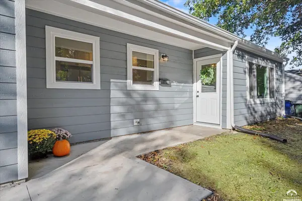 2508 Moundview DR, Lawrence, KS 66049