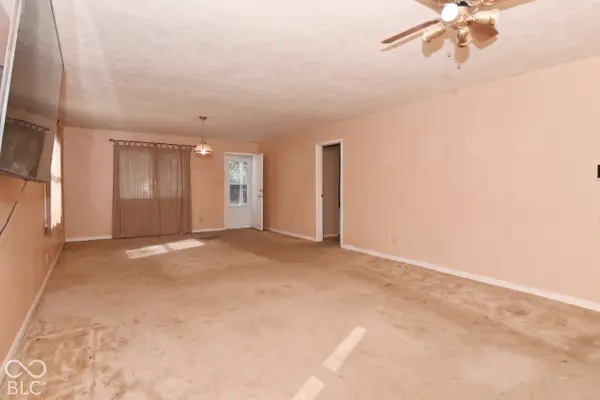 2005 N Somerset AVE, Indianapolis, IN 46222