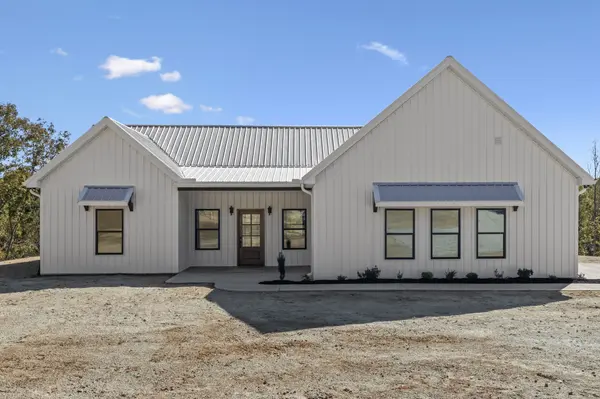 2485 Hwy 438, Centerville, TN 37033
