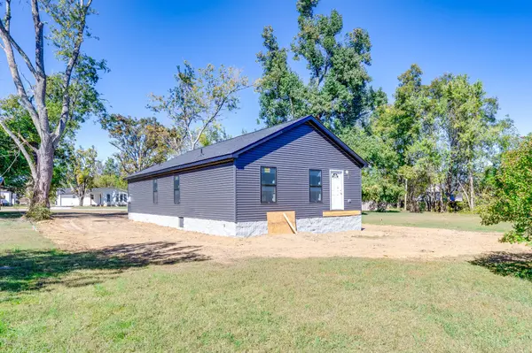 309 S Pine St, Hohenwald, TN 38462