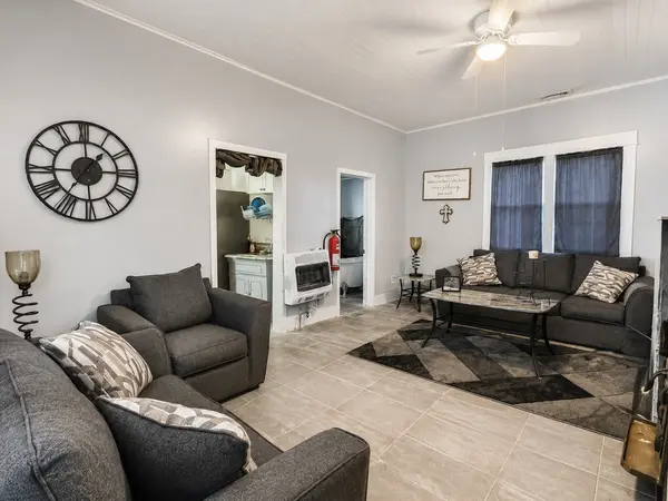 417 N McCombs St, Martin, TN 38237