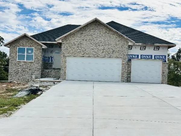 962 S Pindall LN, Nixa, MO 65714