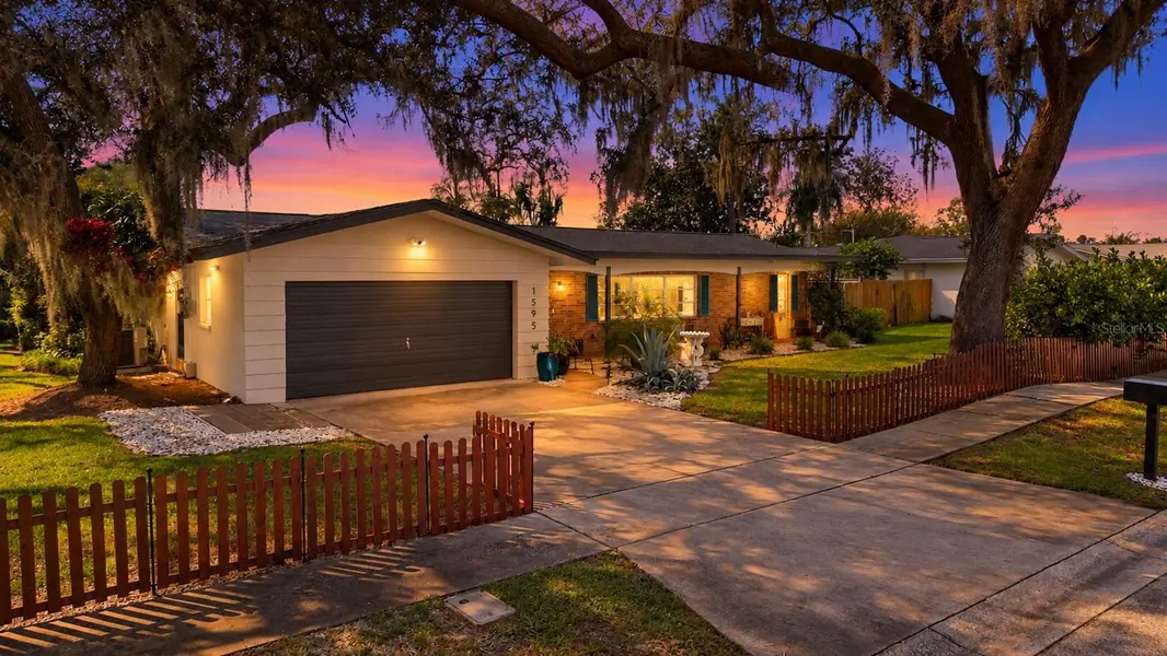 1595 PEACEFUL LN N, Largo, FL 33756