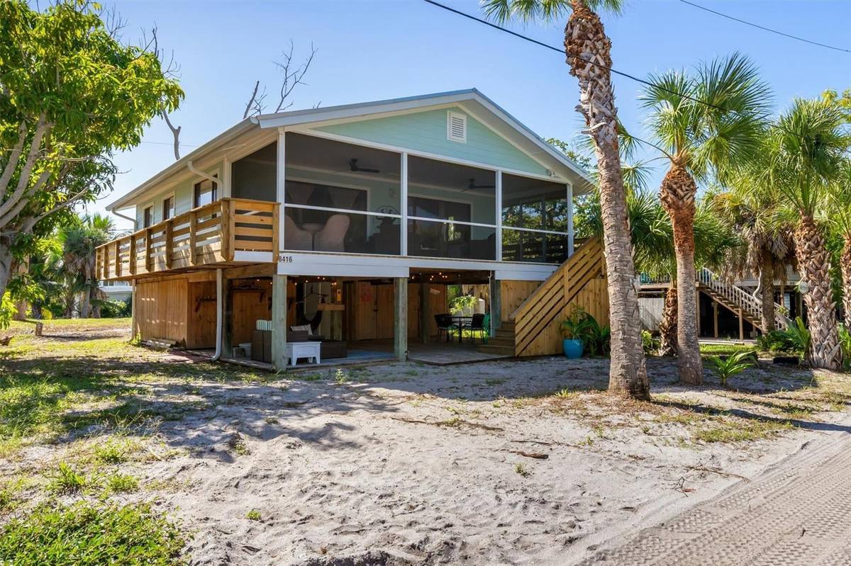 8416 LITTLE GASPARILLA IS, Placida, FL 33946