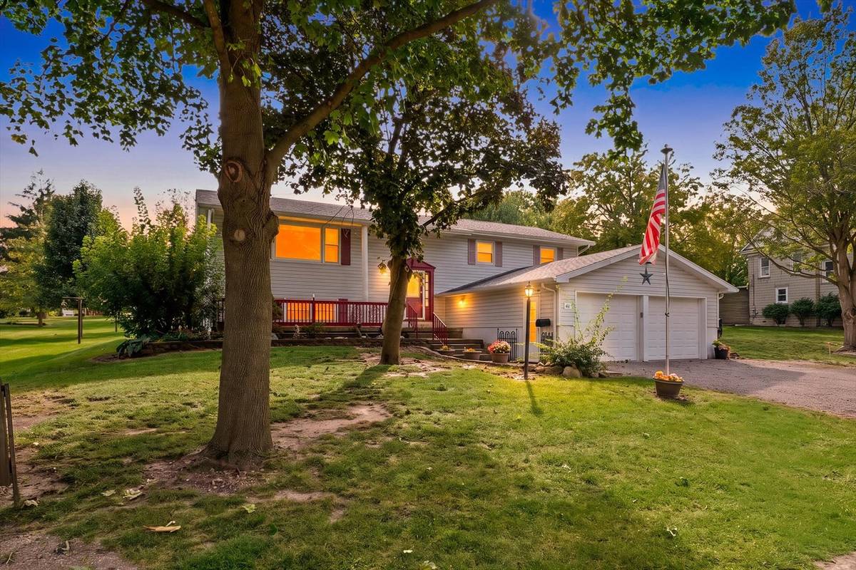 411 E Beech ST, Chatsworth, IL 60921