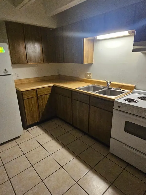 5804 Circulo DR #4L, Lago Vista, TX 78645