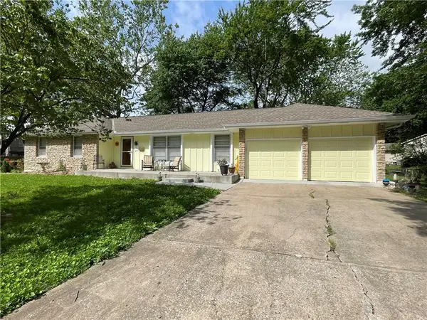 11101 E 73rd ST, Raytown, MO 64133