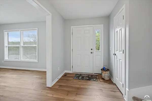 3212 Longhorn DR, Lawrence, KS 66049
