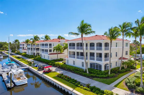 3471 SUNSET KEY CIR #102, Punta Gorda, FL 33955