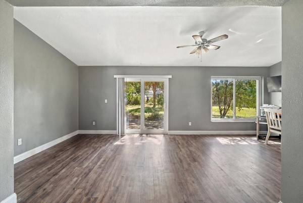 2827 DELROSE DR N, Lakeland, FL 33805