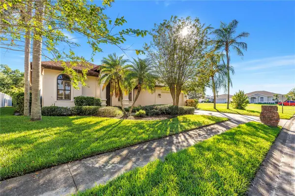 1186 GASPARILLA DR NE, St Petersburg, FL 33702