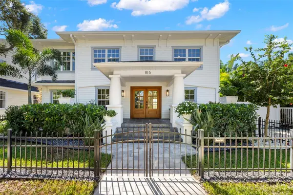 816 15TH AVE NE, St Petersburg, FL 33704