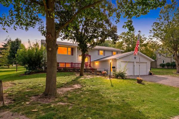 411 E Beech ST, Chatsworth, IL 60921