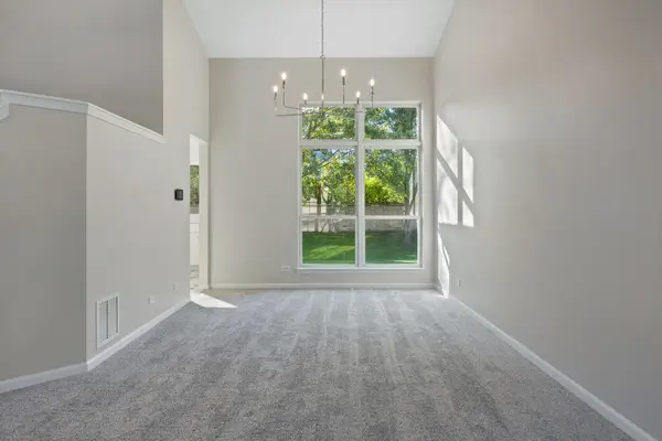 428 Harvest Gate, Lake In The Hills, IL 60156