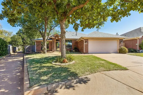 16132 Himalaya RDG, Edmond, OK 73013