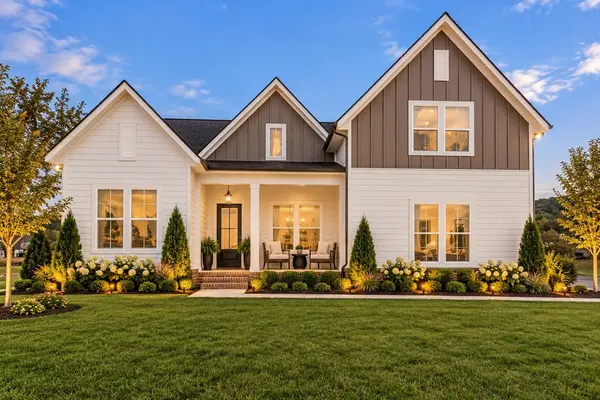 2624 Manning Pass, Murfreesboro, TN 37129
