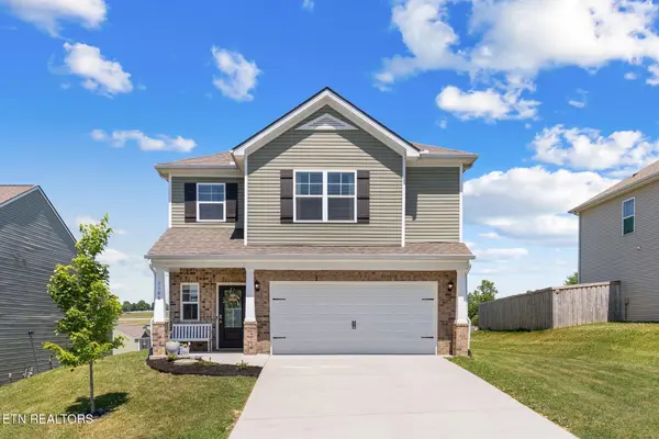 1106 Beacon Rd,  Sevierville,  TN 37876