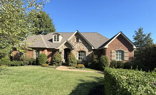 1034 Stonebridge Park Dr, Franklin, TN 37069