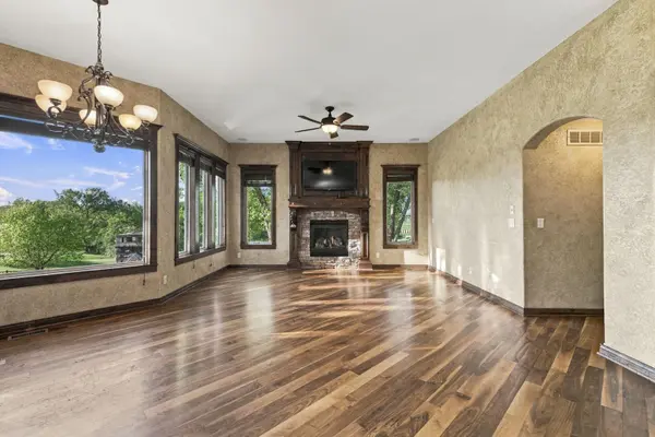 1318 S City View Cir., Wichita, KS 67235