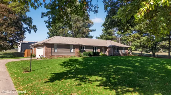 2157 N Farm Road 197, Springfield, MO 65802