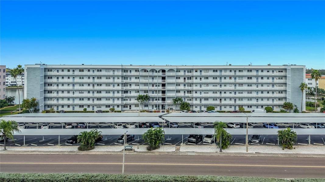 5925 SHORE BLVD S #611, Gulfport, FL 33707