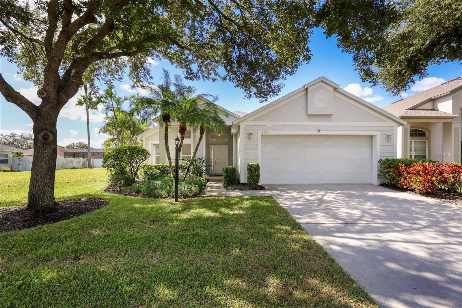 6212 MACAW GLN, Lakewood Ranch, FL 34202