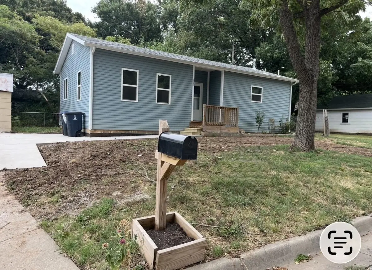 228 Alleghany St, El Dorado, KS 67042