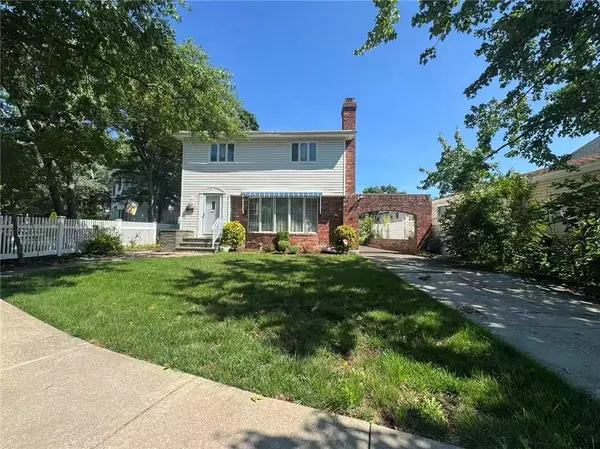 175 Thomas ST, Staten Island, NY 10306