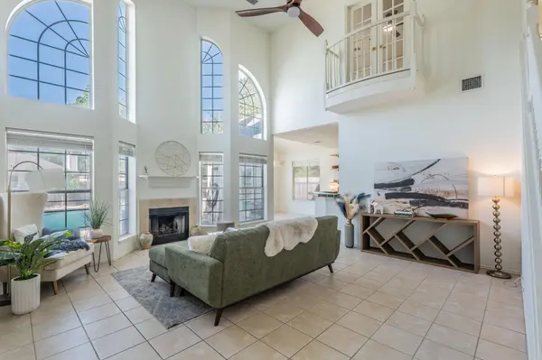 901 Savanna LN, Cedar Park, TX 78613