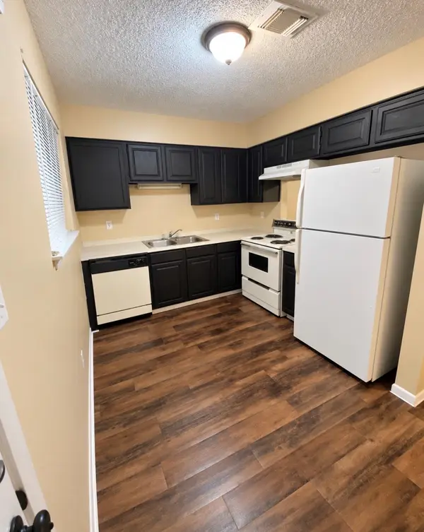 139 Elm DR #308, Lockhart, TX 78644
