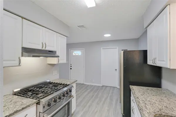 6920 Bennett Ave #B, Austin, TX 78752