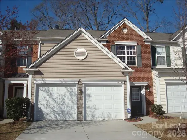 10146 Blakeney Preserve DR, Charlotte, NC 28277