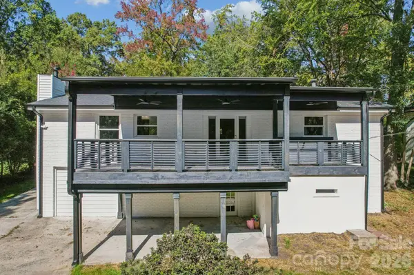 4908 Zephyr LN, Charlotte, NC 28209
